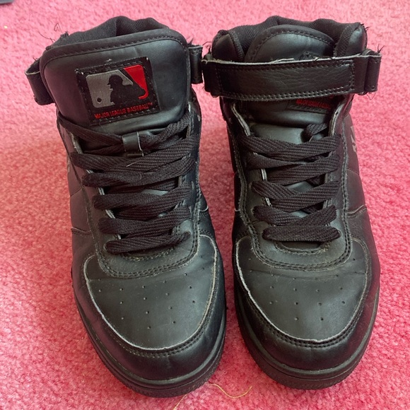 Women's MLB Yankee's black high tops - Picture 1 of 6
